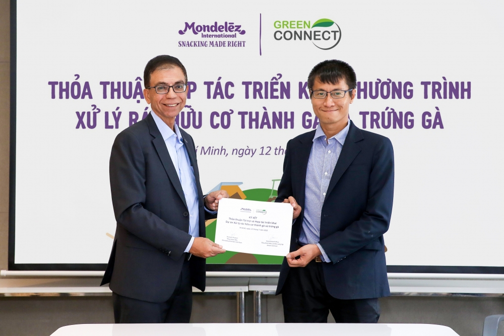 Mondelez Kinh Đô Việt Nam phát triển dự án “Xử lý rác hữu cơ thành gà và trứng gà”