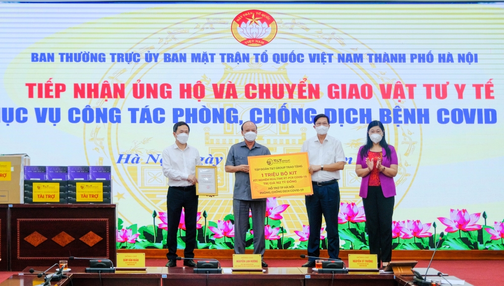 T&T Group hỗ trợ TP Hà Nội 1 triệu bộ kit xét nghiệm PCR trị giá 162 tỷ đồng
