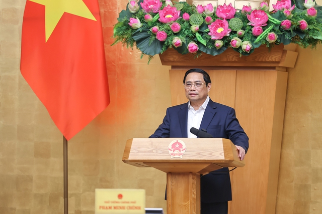 Thủ tướng Phạm Minh Chính nhấn mạnh 10 điểm nổi bật trong công tác chỉ đạo, điều hành tháng 4 và 4 tháng vừa qua - Ảnh: VGP/Nhật Bắc