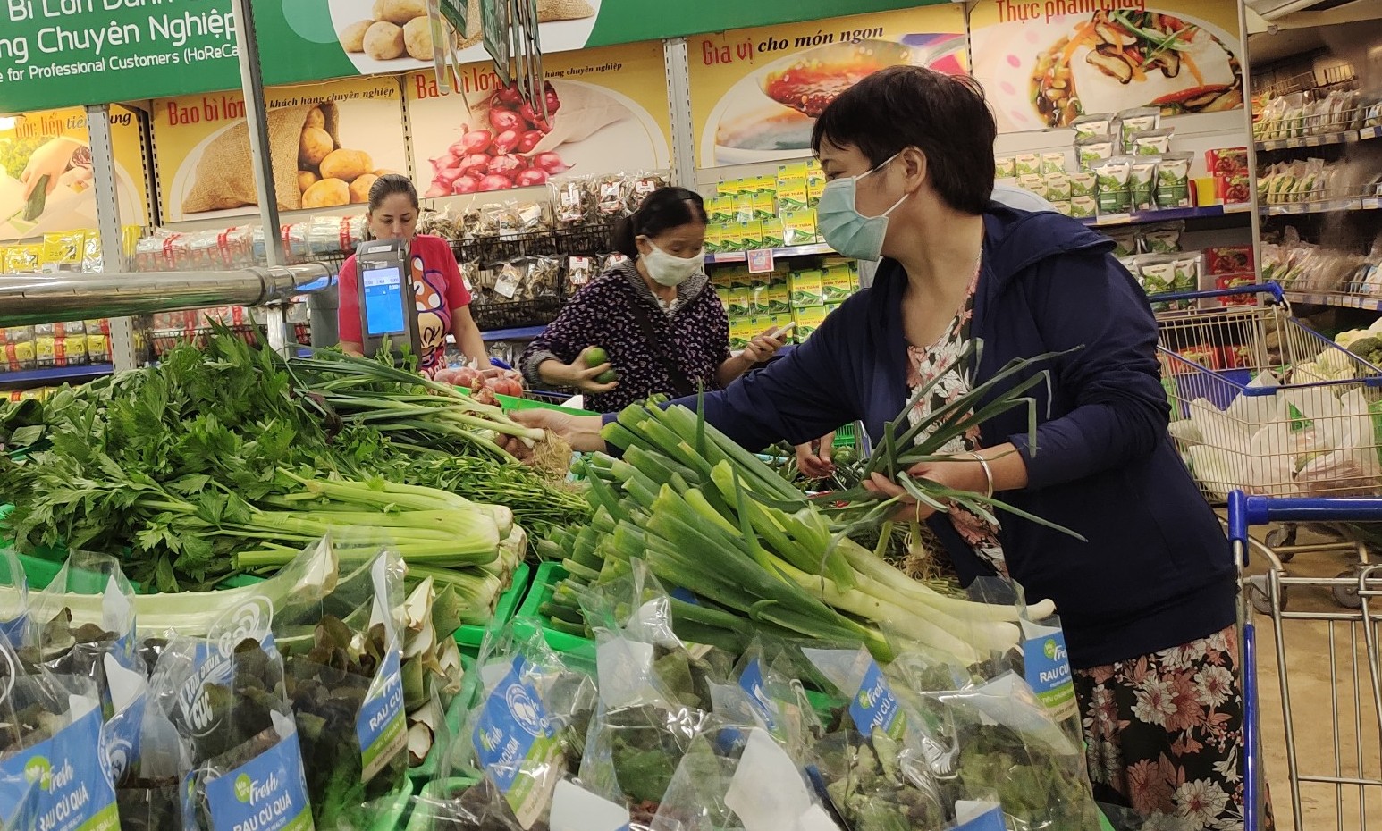 bất động sản, khả năng hấp thụ vốn, tín dụng tăng trưởng chậm, doanh nghiệp khó khăn