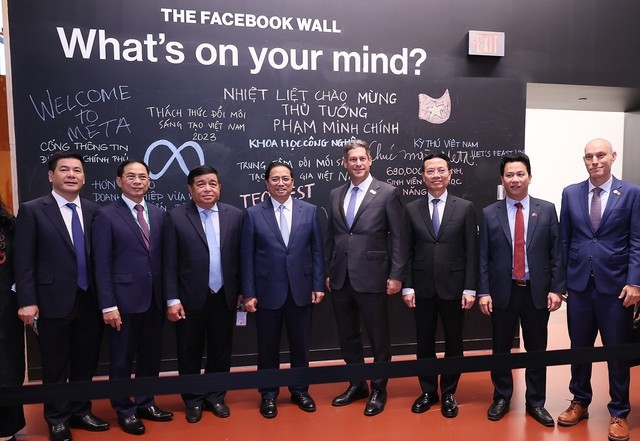 Thủ tướng Phạm Minh Chính đến Thung lũng Silicon thăm công ty mẹ Facebook