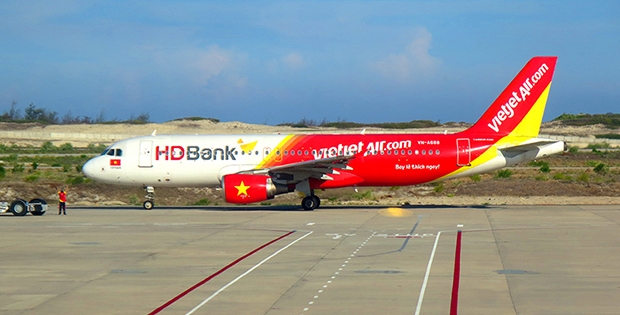 HDBank tiếp tục thoái một phần vốn tại Vietjet