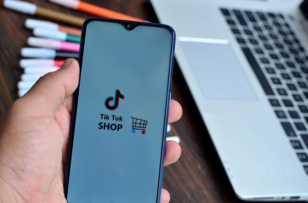 TikTok Shop đau đầu giải bài toán “hàng chính hãng”