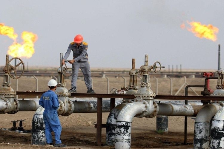 Chứng khoán Mỹ “hụt hơi” sau 4 tuần tăng, giá dầu giảm trong lúc chờ cuộc họp OPEC+