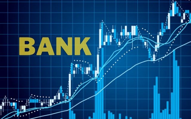 Có nên săn “sóng” chuyển sàn của cổ phiếu ngân hàng?
