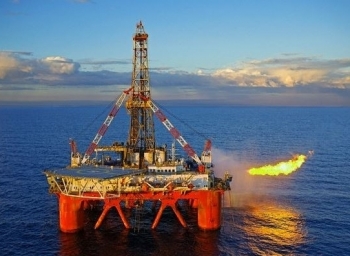 Vừa 'phá đảo' thành tích năm 2023, 'đại gia' dầu khí báo thu về hơn 200 tỷ trong quý I/2024