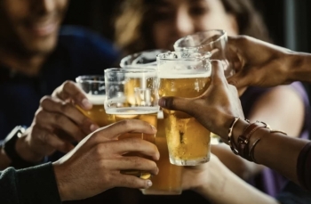 Doanh nghiệp bia có tiếng thông báo trả cổ tức 27.000 đồng/cp cho cổ đông