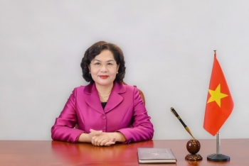 Thống đốc Nguyễn Thị Hồng gửi thư chúc mừng nhân dịp kỷ niệm 73 năm thành lập ngành Ngân hàng Việt Nam