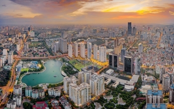 Việt Nam là ‘điểm cân bằng tinh tế’, vào top 5 nền kinh tế tăng trưởng vượt kỳ vọng