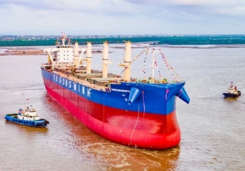 Hải Phòng chứng kiến sự kiện đáng tự hào: Hạ thuỷ tàu hàng lớn nhất Việt Nam được đóng bởi một công ty của đất cảng