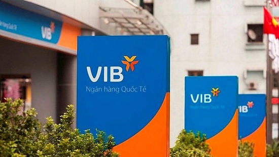Vợ Phó Tổng Giám đốc VIB dự kiến “bỏ túi” trên 50 tỷ đồng sau thương vụ bán cổ phiếu