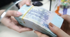 Thanh toán bằng tiền mặt vẫn được ưa chuộng tại Việt Nam